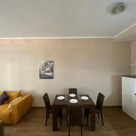 Apartmán 1br Flora *